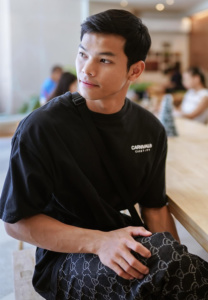 Aod-Wayu-เสื้อยืดดำ Aod-Wayu-เสื้อยืดดำ