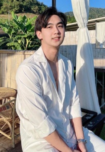 mrakmark-เสื้อเชิ้ตขาว