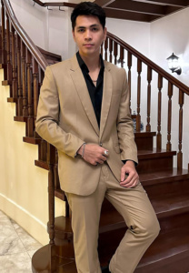 tengmico ใส่สูทครีมเท่