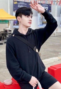 บูมเมอร์-ธนินนัทธ์-หน้าใส