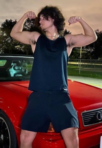 Gene-กล้ามแน่น