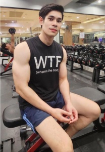 Nattawat-Kuachim-ฟิตหุ่น Nattawat-Kuachim-ฟิตหุ่น