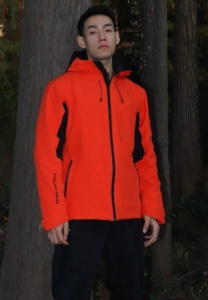 liangguai นายแบบเดินป่า