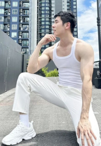 Pokjirath กล้ามใหญ่