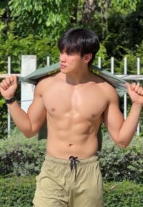 Kanisond-Sinma-กล้ามสวย