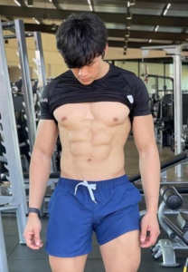 Kanisond-Sinma-เข้ายิม