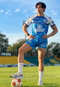 Kanisond-Sinma-เตะบอล