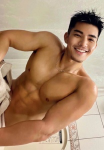 TAKA-กล้ามสวย