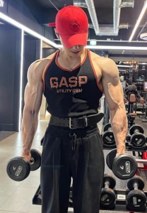 이동욱-ออกกำลังกาย