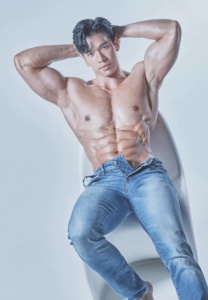 Chaiwat-Songsiriphan งานฉ่ำ