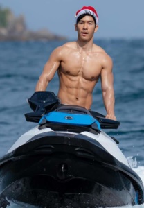 Chaiwat-Songsiriphan  เล่นกีฬา