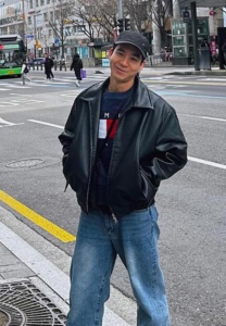 Earlmarshal-ใส่หมวก