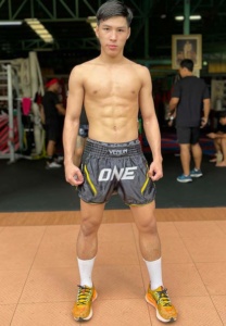 Supakit-Pannason-นักมวยกล้ามโต