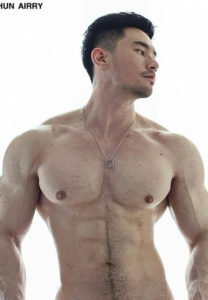 Pasit-Charoensuk-กล้ามสวย