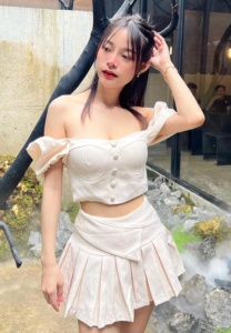 Miw-Thanyaporn-เที่ยวคาเฟ่