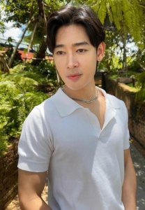 อา-กา-ตุง-รูปหล่อ