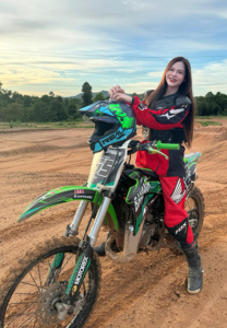 Fahskyzz-สาวเท่