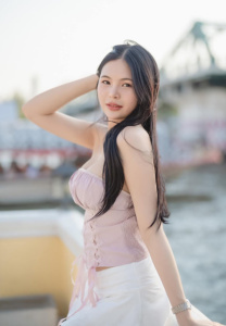 Puifai-Hathaithip-สวยฉ่ำ