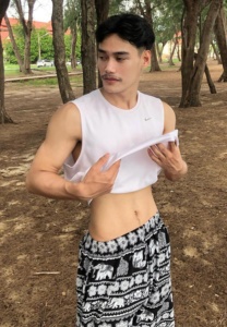 Ruekchai-Yodpaka-เสื้อกล้ามขาว Ruekchai-Yodpaka-เสื้อกล้ามขาว