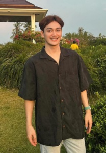 Ruekchai-Yodpaka-เสื้อเชิ้ตดำ Ruekchai-Yodpaka-เสื้อเชิ้ตดำ