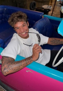 DULYAWAT-KAEWSRIYONG ยิ้มแฉ่ง