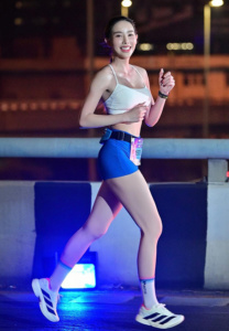 Kritiya-Saensri-วิ่งฉ่ำ