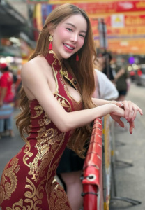 Kritiya-Saensri-สาวหมวย