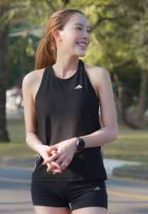 Kritiya-Saensri-ออร่า