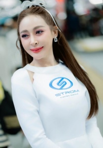 Praewsai-พริตตี้สวย Praewsai-พริตตี้สวย