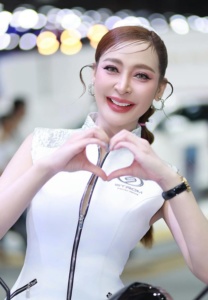 Praewsai-หัวใจ