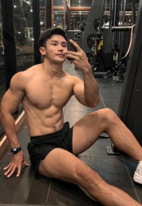 Tao-taweechai-เข้ายิม