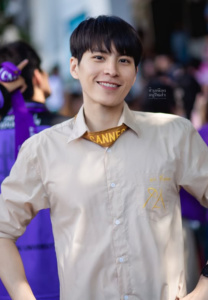 Krit-Ta-Nat-ยิ้มหวาน