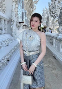 Nelinya-ชุดไทย