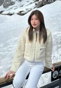 Nelinya-หิมะ