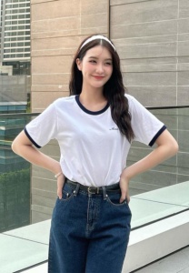 Ployly-ชิว Ployly-ชิว