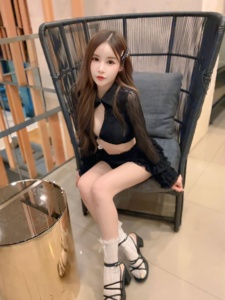 Fongbeerพริตตี้สวย กำปั้น