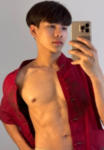 Sasipong-Kaewjan-เสื้อแดง