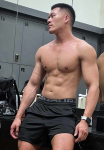 Boonyarich-Jay-เผลอ-gumpun