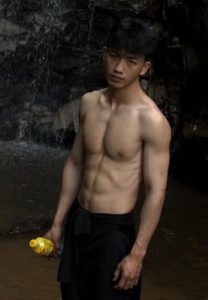 Jed-tongdee-คมเข้ม