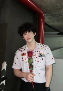 Khunanon-Chanlueang-ดอกไม้