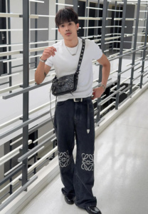 Krit-Thanakrit-หนุ่มเก๋