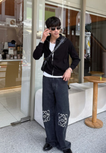 Krit-Thanakrit-เที่ยวคาเฟ่