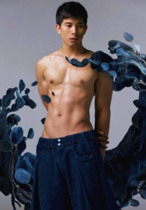 NamKhaeng_WP-กล้ามแน่น