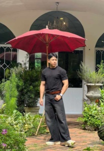 Apicha Amp-023-Breathtaking