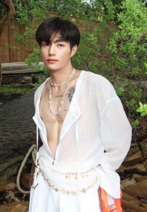 Followozzo-Look-cool