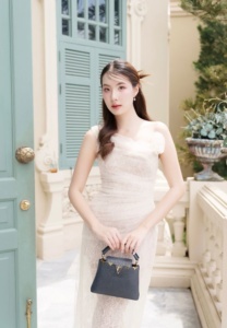 K.Chokejindachai-013-Dazzling