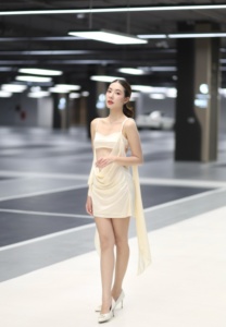 K.Chokejindachai-014-Graceful