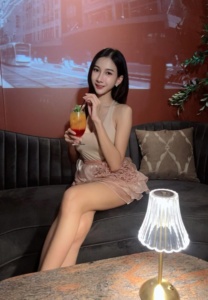 Korakod Komonwit-008-Adorable