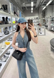 Anita Bunpan-009-Charming