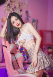 Cher Ly-011-Beautiful